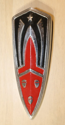 Orig oldsmobile emblem - oldsmobile,