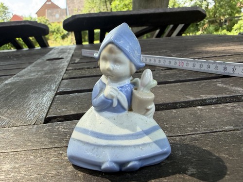 Porzellanfigur mädchen mit - porzellanfigur,